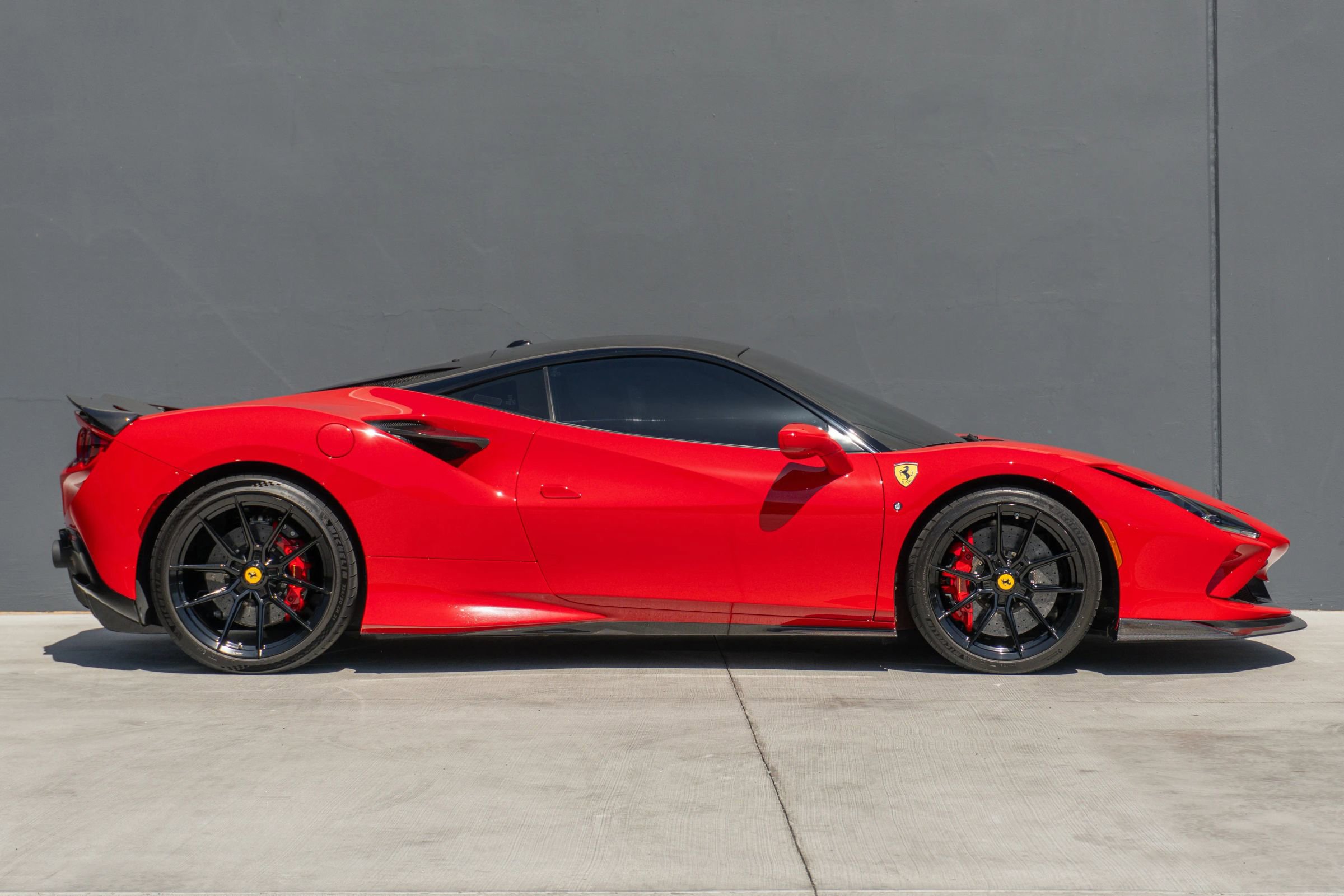 Used 2020 Ferrari F8 Tributo image 6