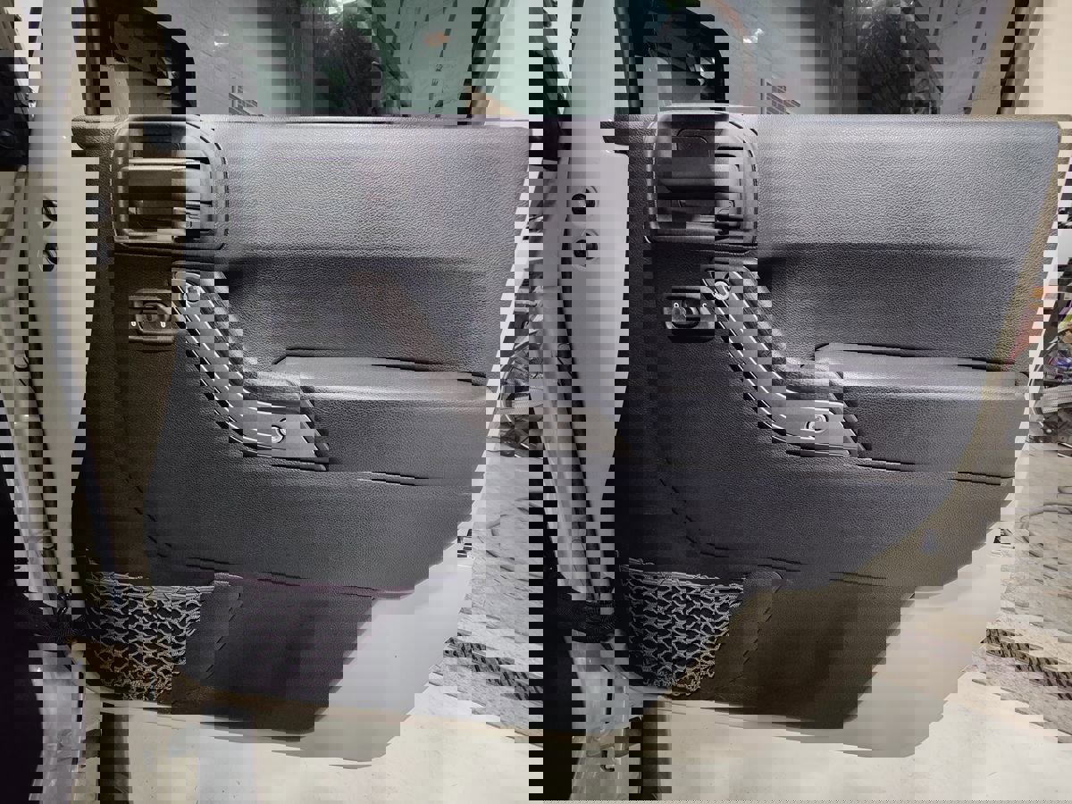 Used 2018 Jeep Wrangler Unlimited Sport S image 11