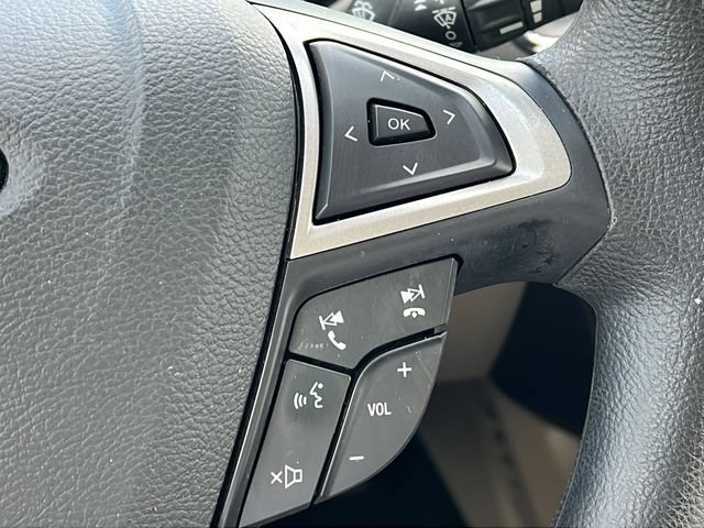 Used 2019 Ford Fusion SE FWD image 29