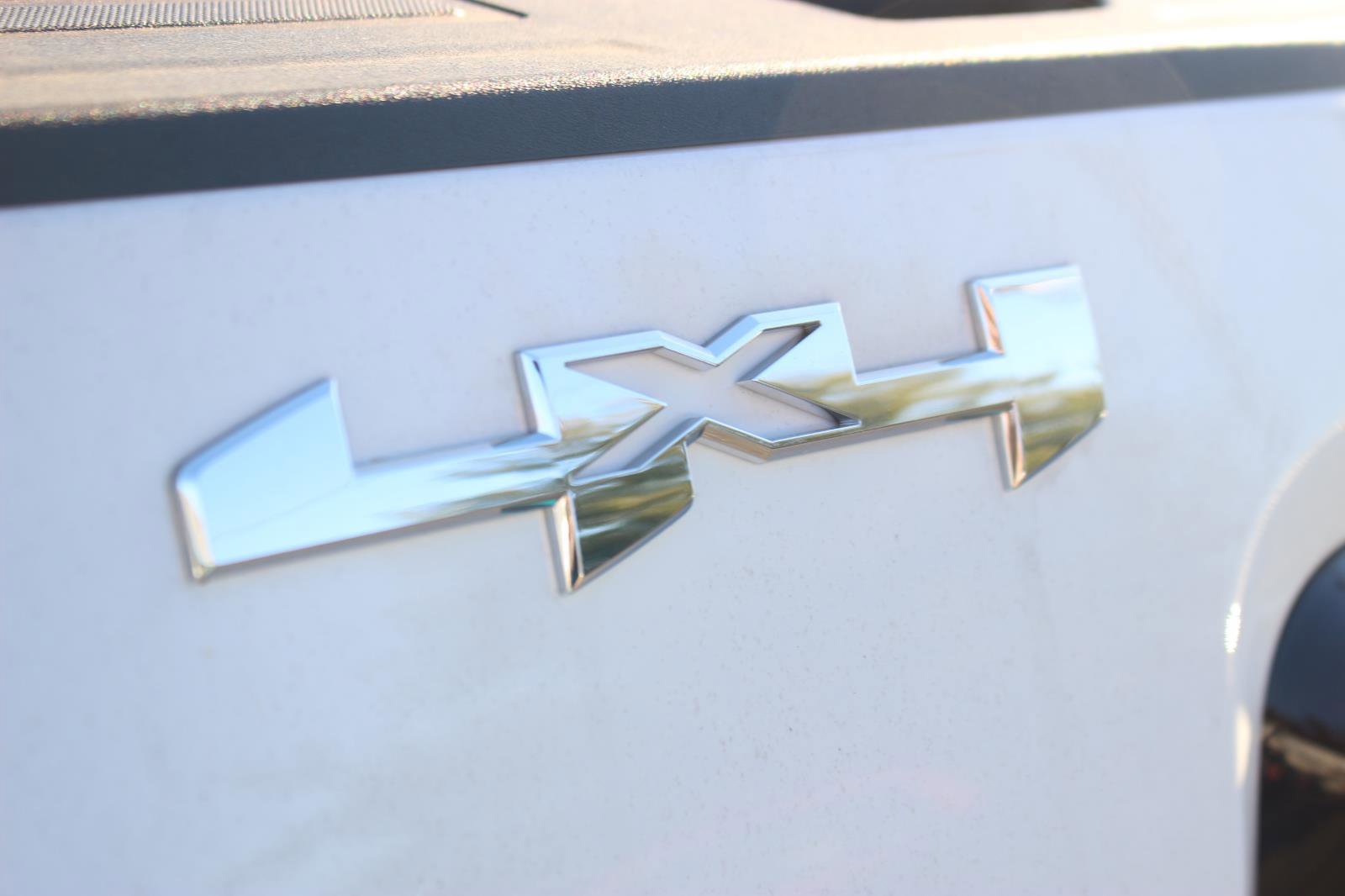 New 2025 GMC Sierra 2500 Pro w/ Convenience Package image 18