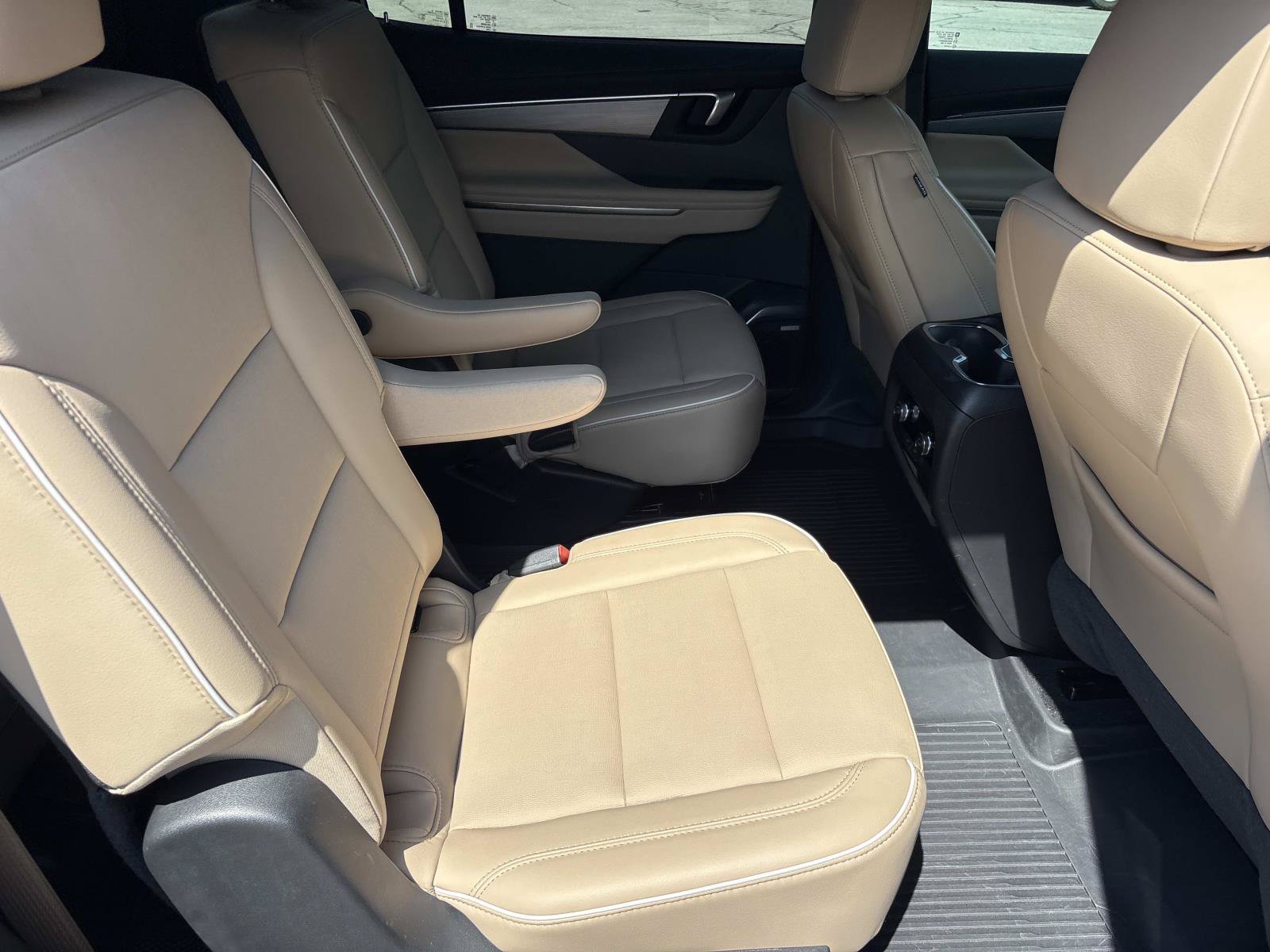 Used 2026 Buick Enclave Preferred w/ Power Package FWD image 36