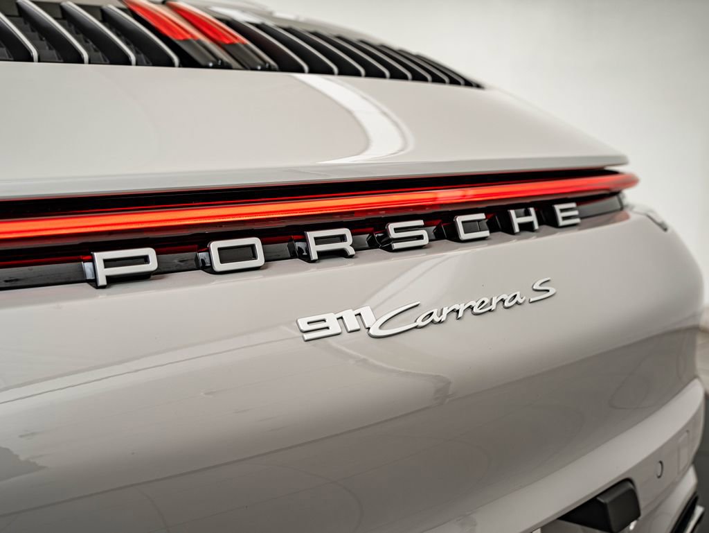 Used 2024 Porsche 911 Carrera S RWD image 27