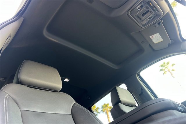 Used 2021 Chevrolet Silverado 2500 LTZ w/ LTZ Premium Package image 20