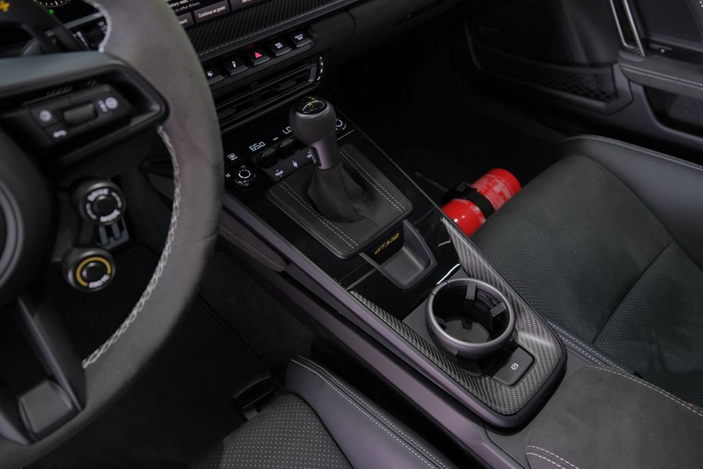 Used 2025 Porsche 911 GT3 RS RWD image 11