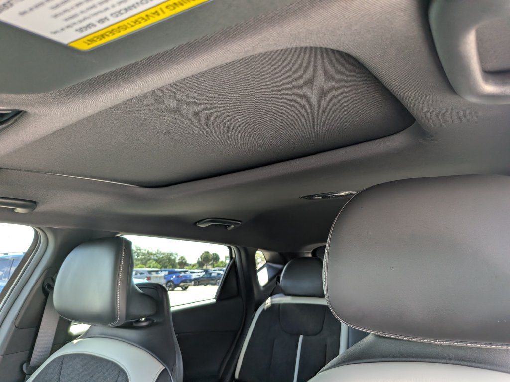 Certified 2025 Kia EV6 GT-Line AWD/4WD image 24