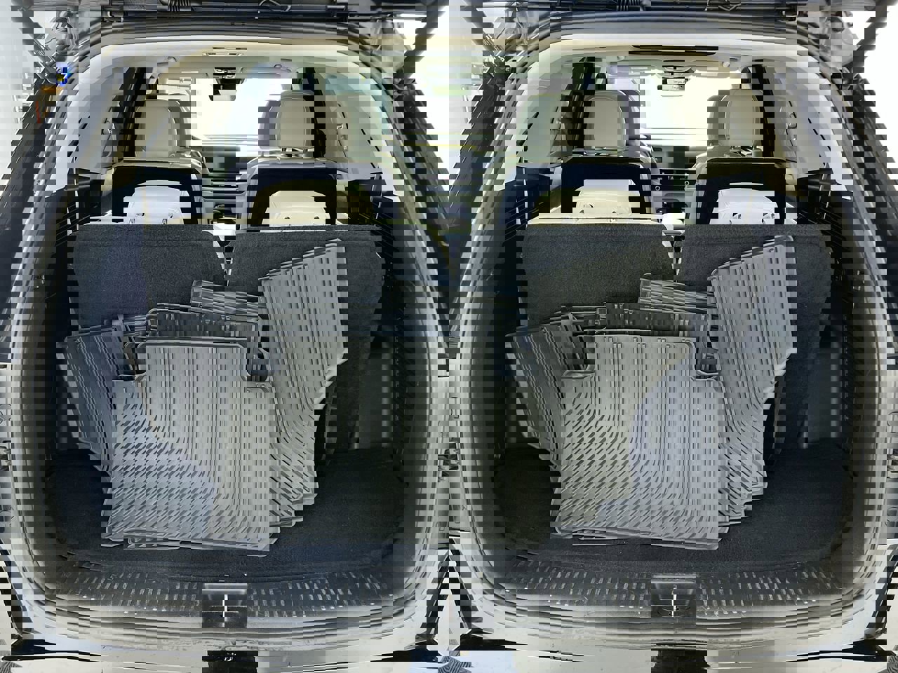 Certified 2025 Kia Sorento EX w/ Panoramic Sunroof Package image 33