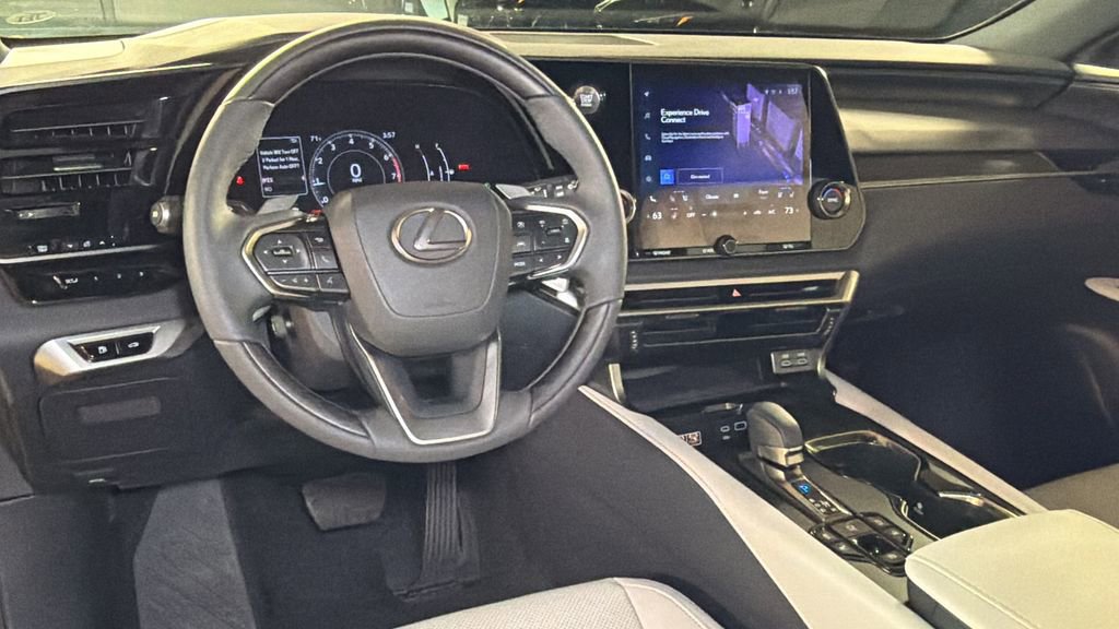 Used 2023 Lexus RX 350 Premium w/ Accessory Package (Z1) AWD/4WD image 17