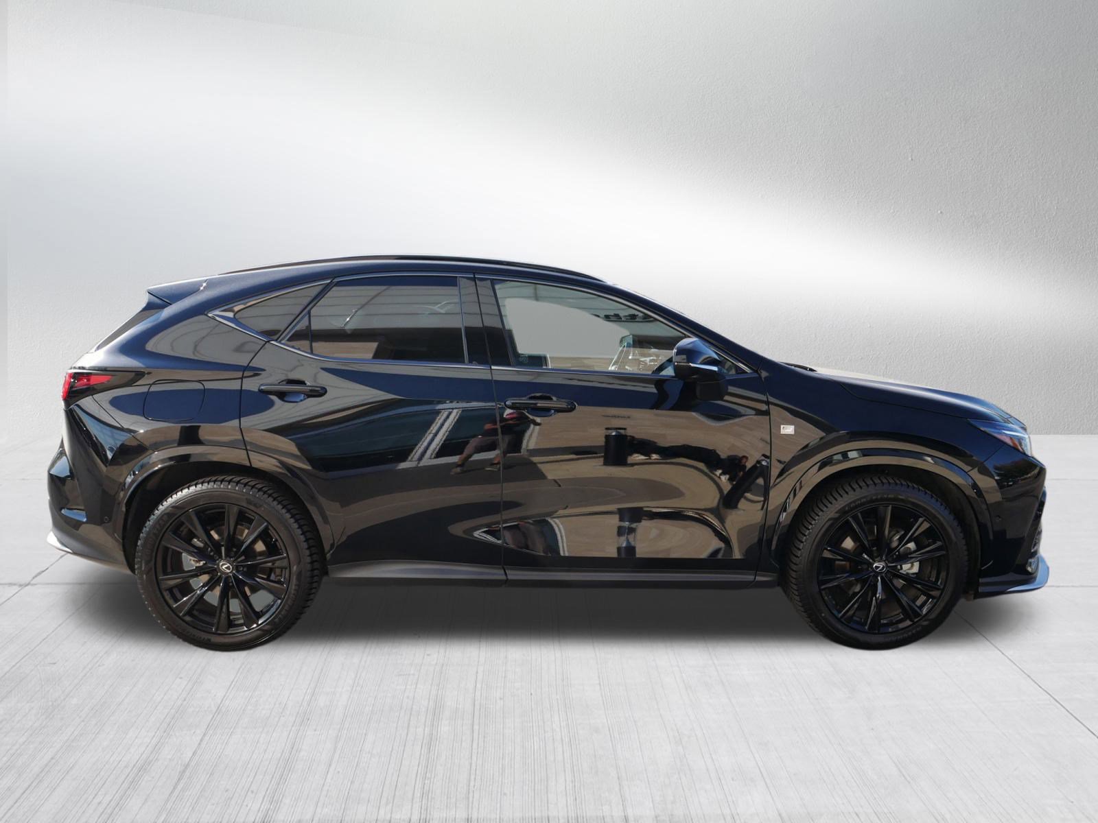 Used 2025 Lexus NX 450h+ F Sport image 8