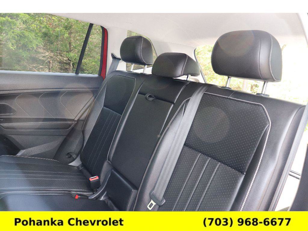Used 2022 Volkswagen Tiguan SE AWD/4WD image 24