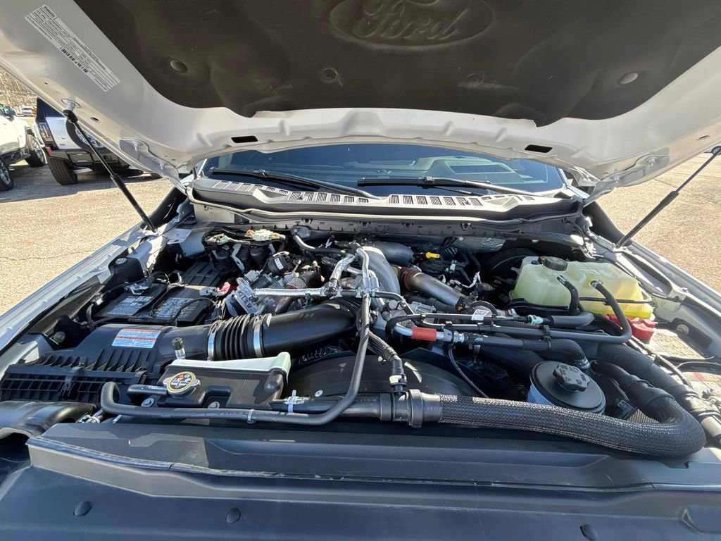 Used 2024 Ford F350 Platinum image 42