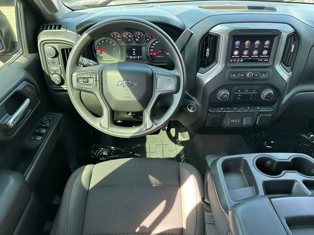 Used 2022 Chevrolet Silverado 1500 Custom Trail Boss w/ LPO, Dark Essentials Package AWD/4WD image 14
