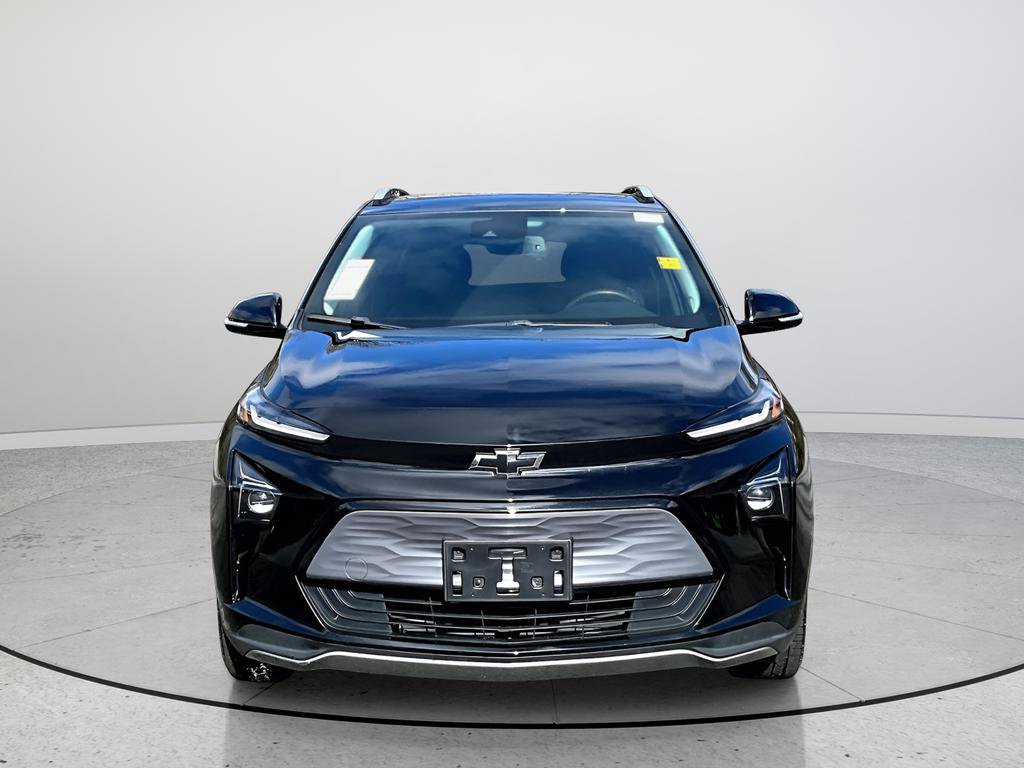 Certified 2022 Chevrolet Bolt EUV LT w/ Convenience Package image 5