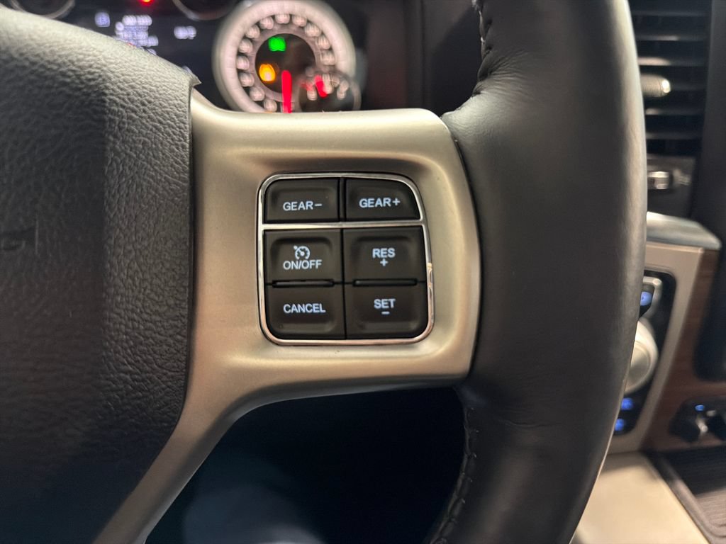 Used 2017 RAM 1500 Laramie w/ Convenience Group AWD/4WD image 15