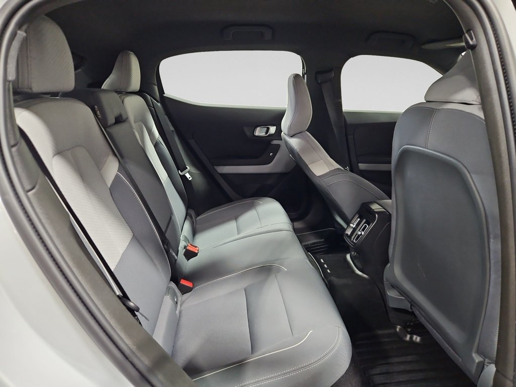 Used 2023 Polestar Polestar 2 AWD/4WD image 19