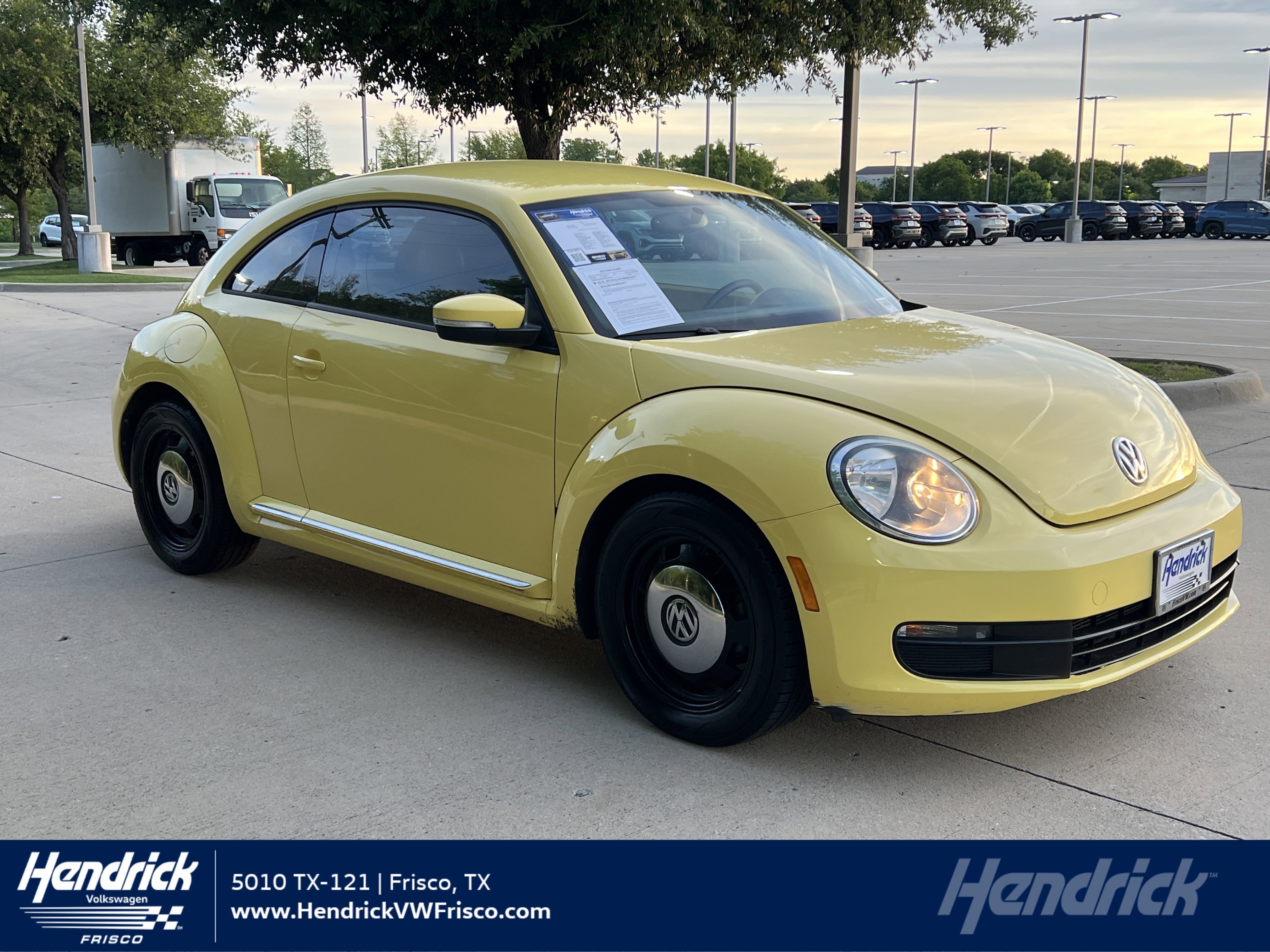Used 2014 Volkswagen Beetle 2.5 image 1