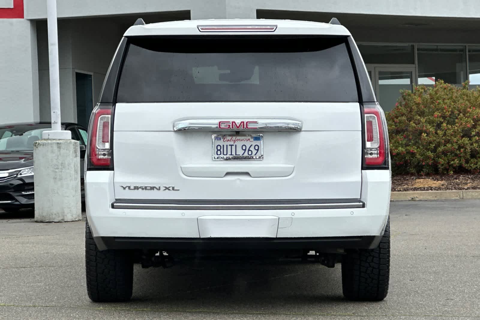 Used 2020 GMC Yukon XL Denali RWD image 8