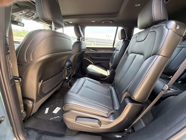 New 2026 Jeep Grand Cherokee L Limited AWD/4WD image 20