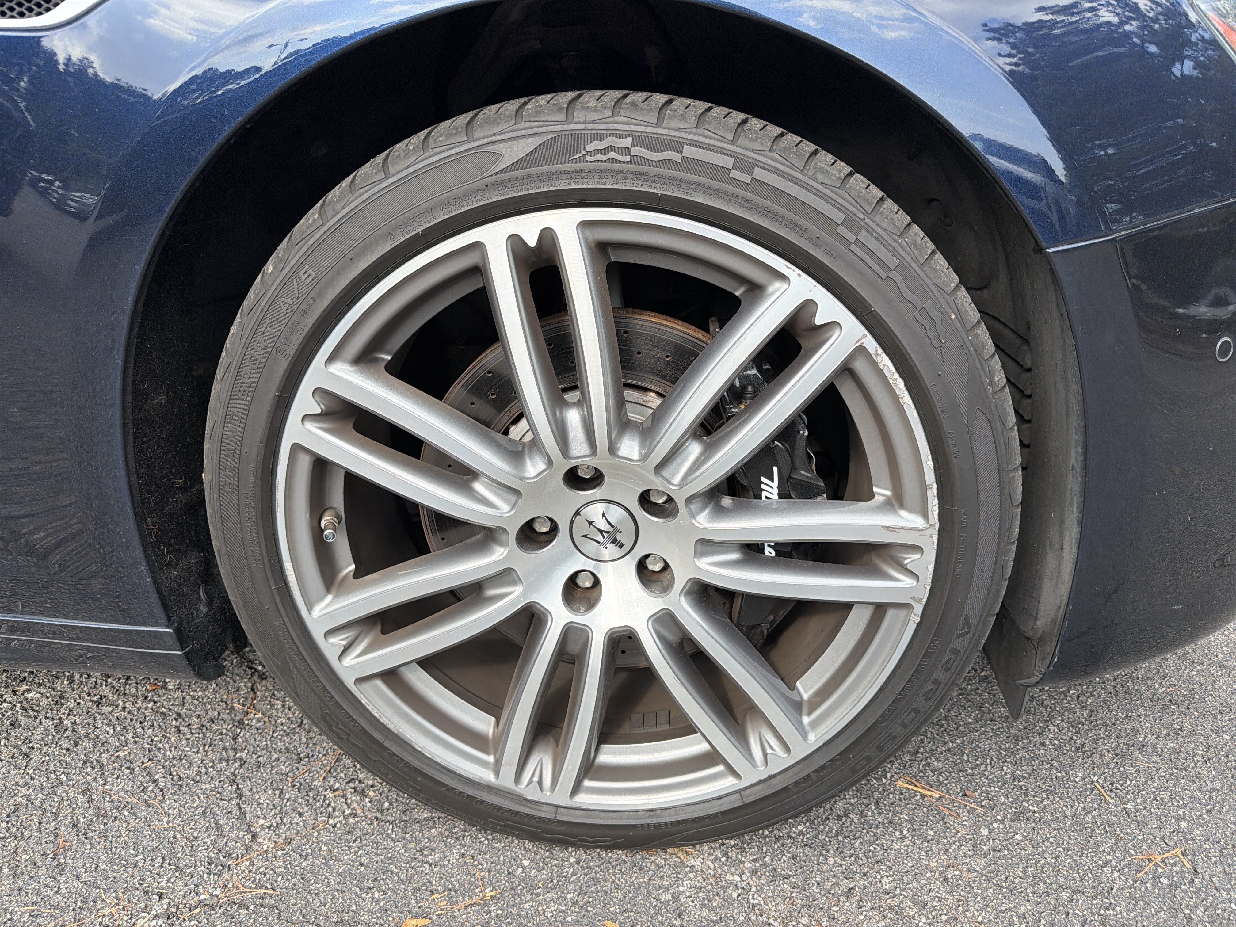 Used 2022 Maserati Ghibli Modena RWD image 9