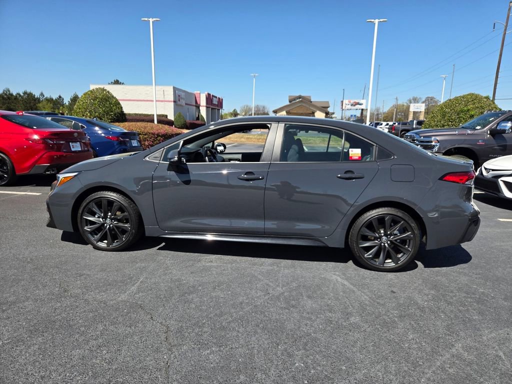 Certified 2025 Toyota Corolla SE image 4