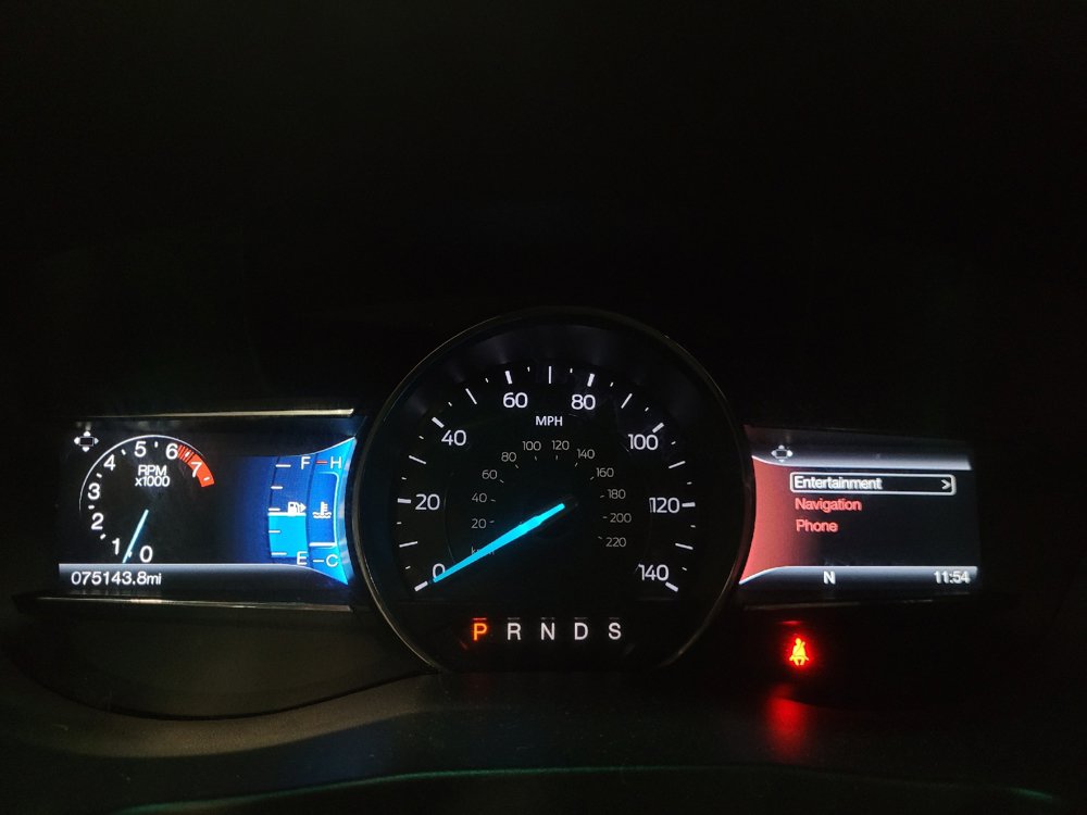 Used 2016 Ford Explorer Sport AWD/4WD image 23