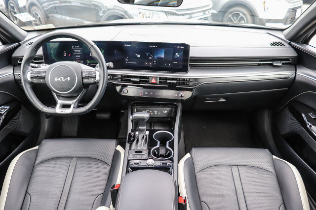 Used 2026 Kia K5 GT-Line FWD image 12