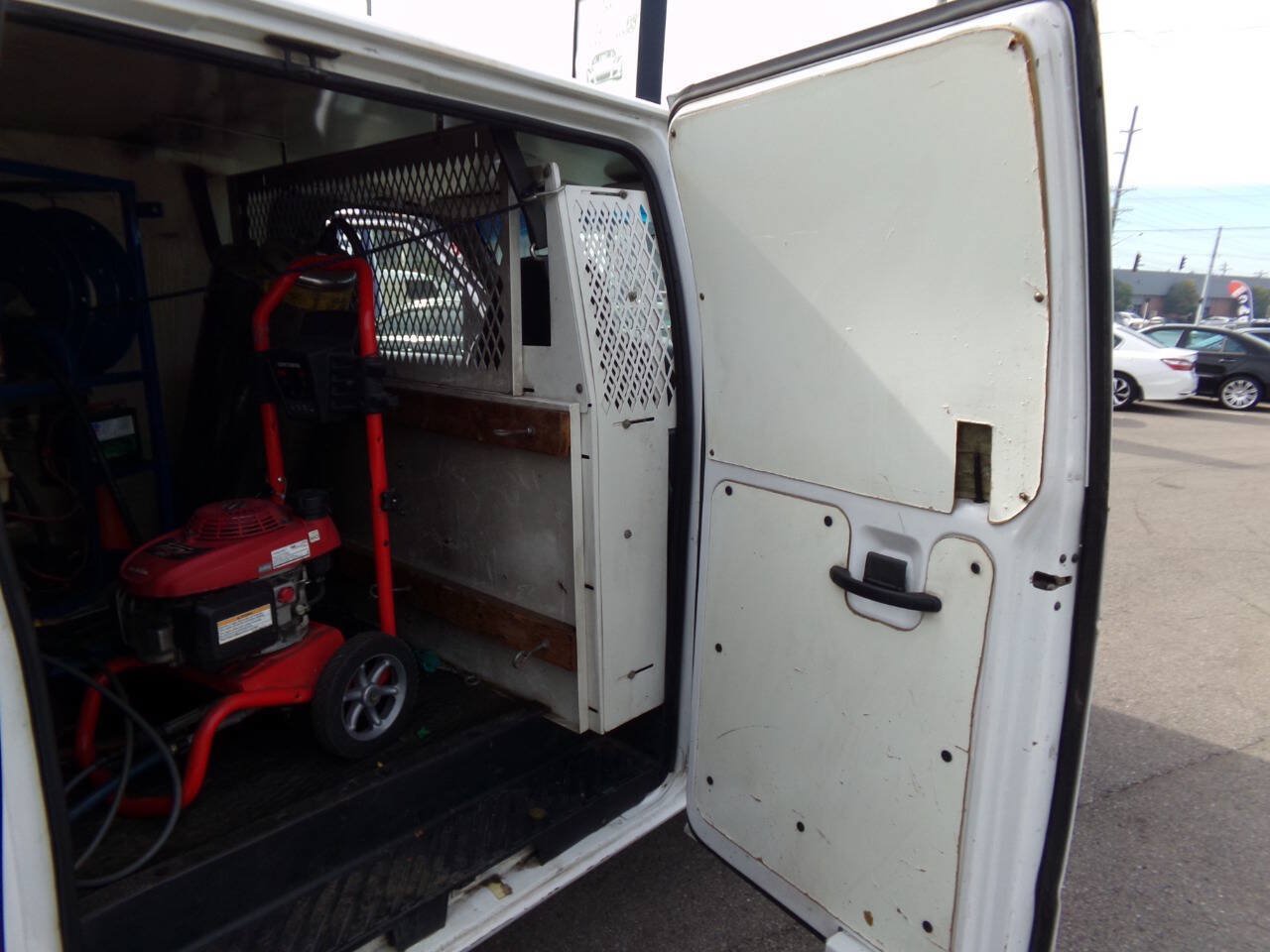 Used 1995 Ford E-250 and Econoline 250 Super RWD image 31