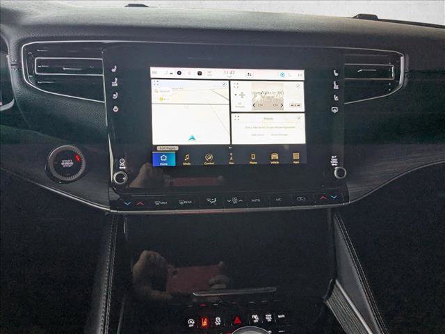 Used 2024 Jeep Wagoneer L Series II w/ Flexible Seating Group image 16