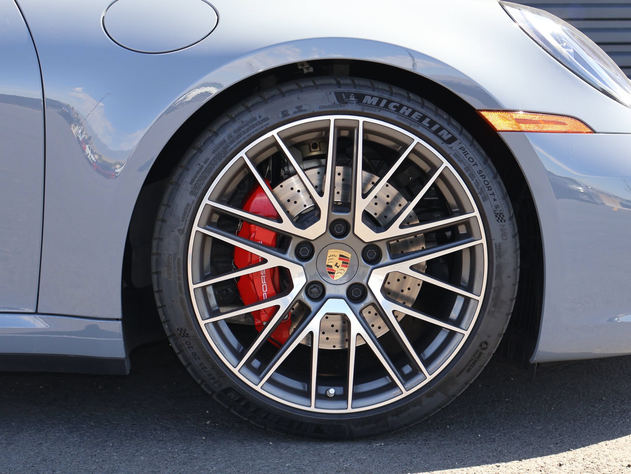 Certified 2023 Porsche 911 Carrera 4S AWD/4WD image 29