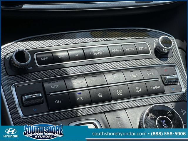Certified 2023 Hyundai Santa Fe SEL w/ Premium Package AWD/4WD image 33