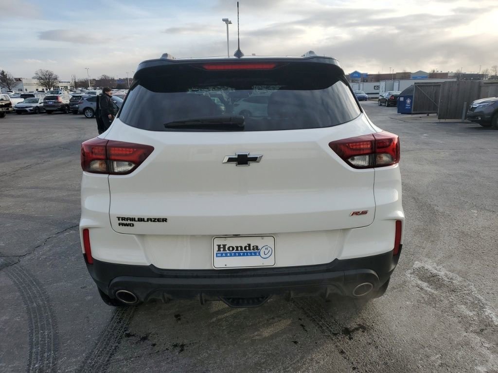 Used 2023 Chevrolet TrailBlazer RS w/ Sun and Liftgate Package image 6