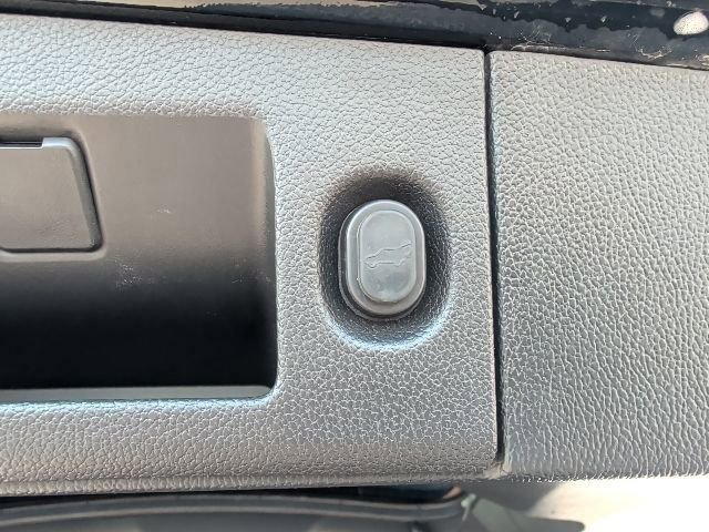 Used 2018 Chevrolet Tahoe Premier image 23