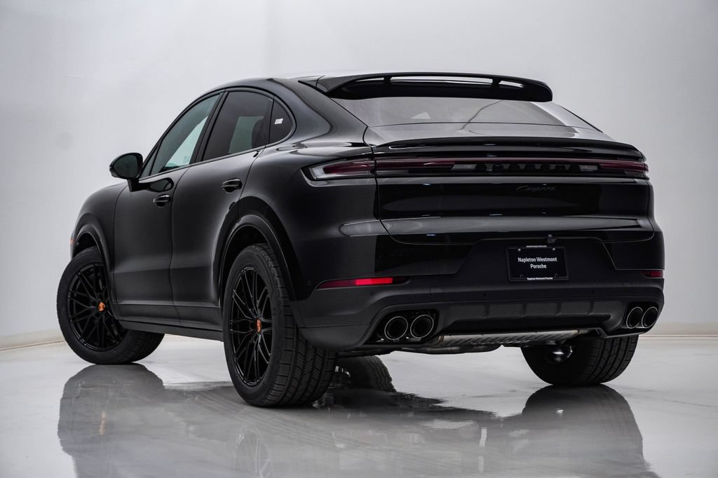 New 2026 Porsche Cayenne Coupe AWD/4WD image 3