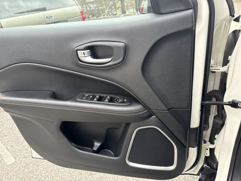 Used 2020 Jeep Compass Latitude w/ Popular Equipment Group image 36