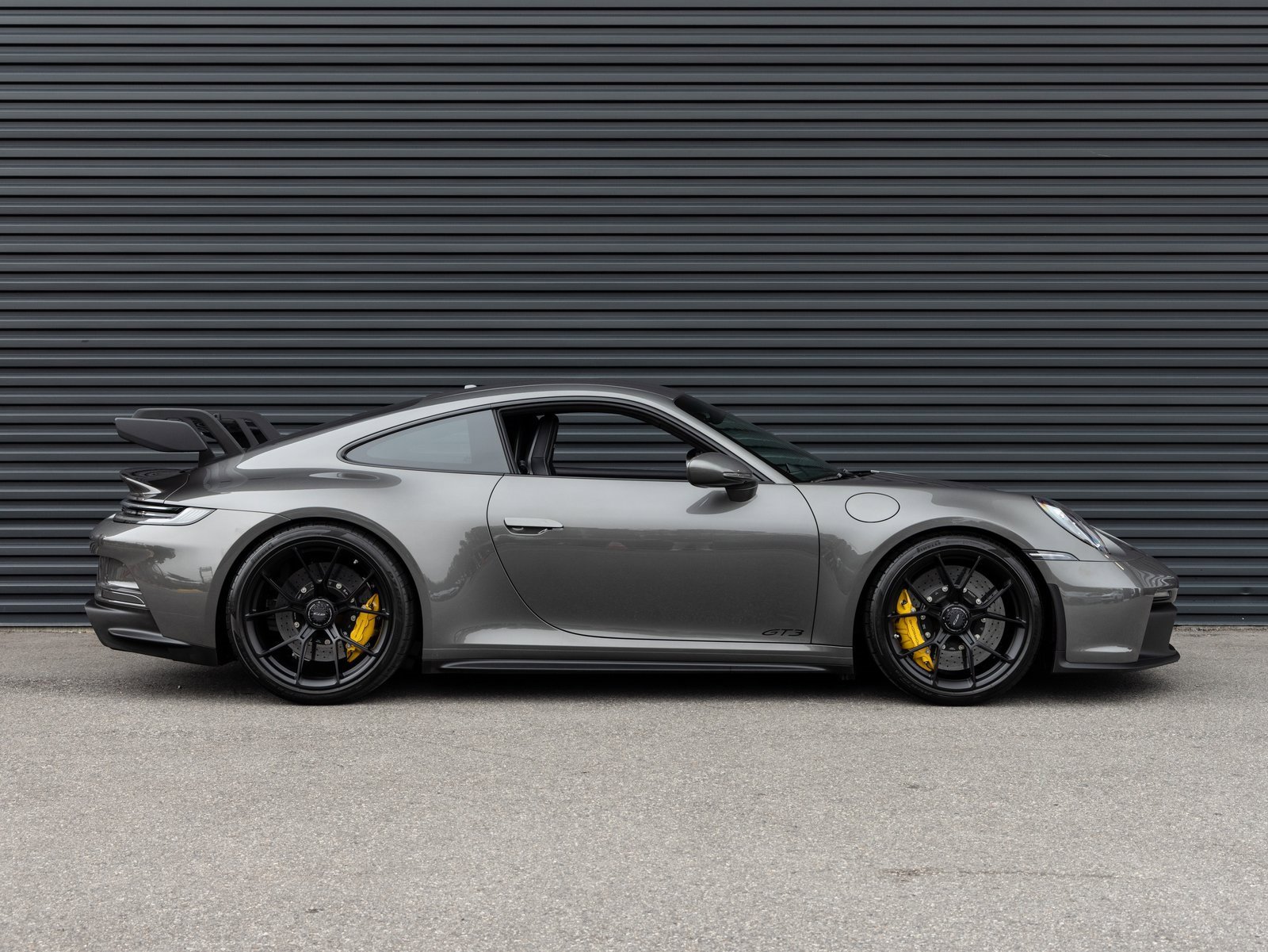 Certified 2022 Porsche 911 GT3 image 8