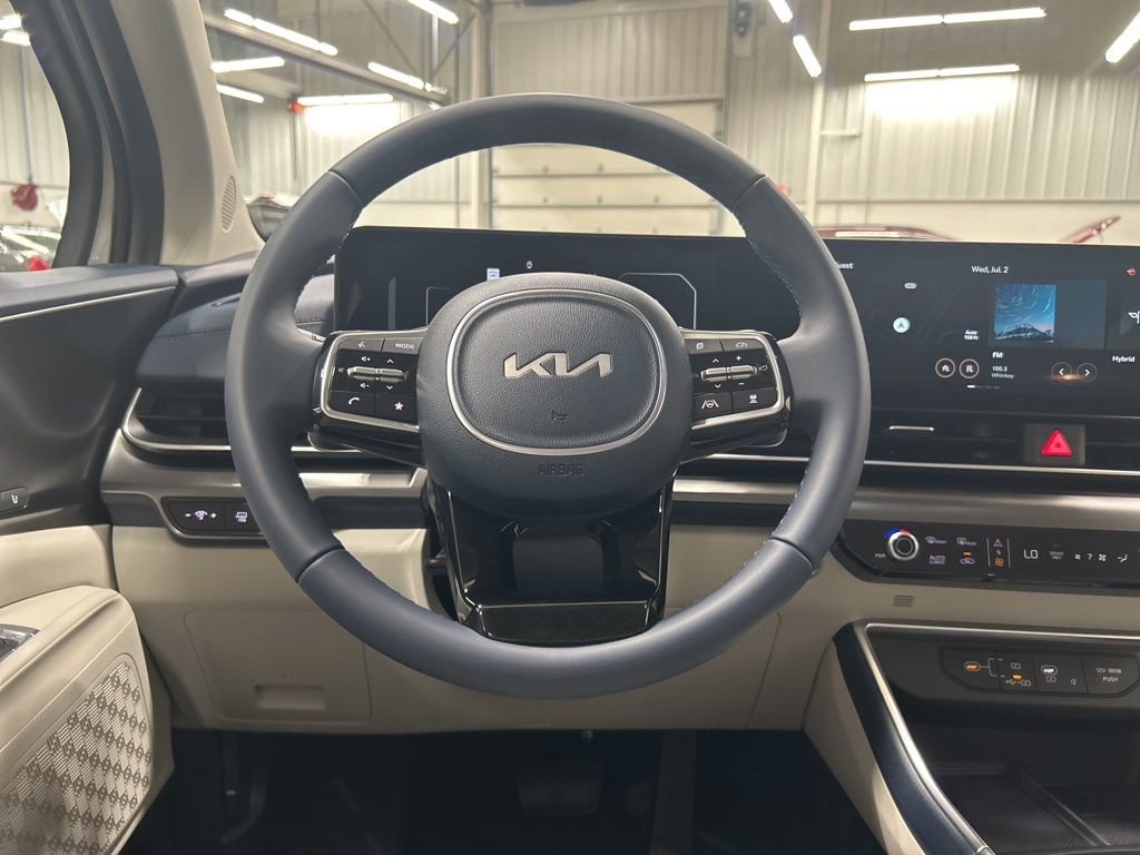 New 2026 Kia Carnival SX w/ SX Dark Edition Package image 14