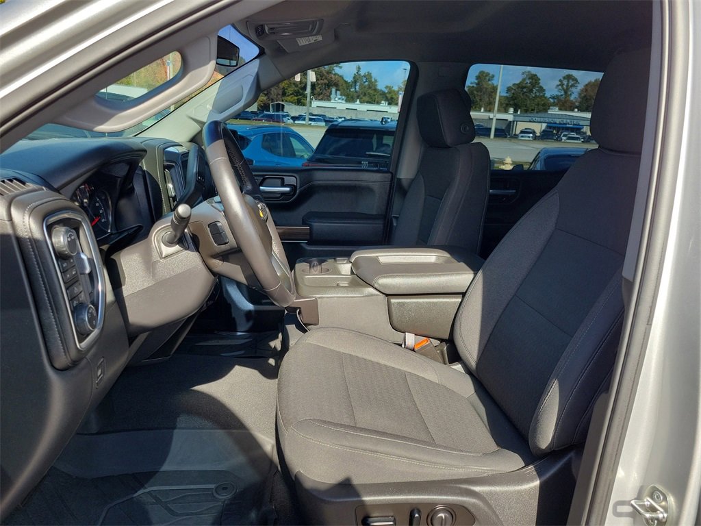 Used 2021 Chevrolet Silverado 1500 LT image 23