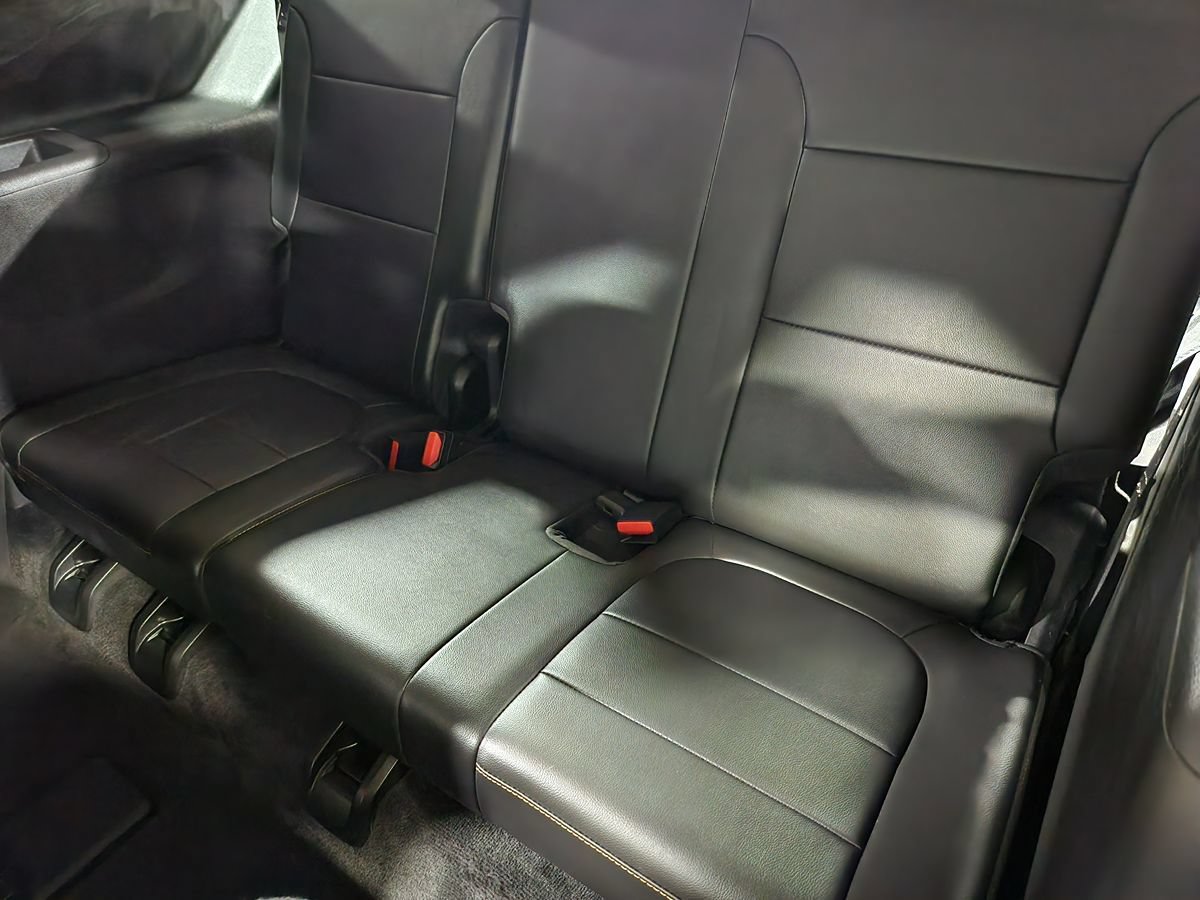 Used 2019 Chevrolet Traverse LT w/ LT Premium Package AWD/4WD image 54
