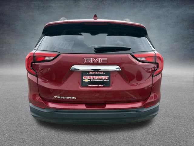 Used 2018 GMC Terrain SLE w/ Driver Convenience Package FWD image 9