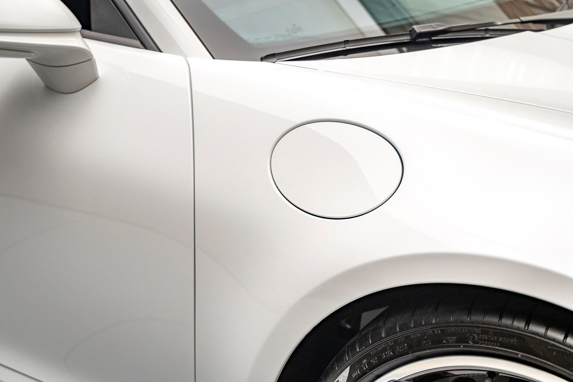 Used 2024 Porsche 911 Cabriolet image 27