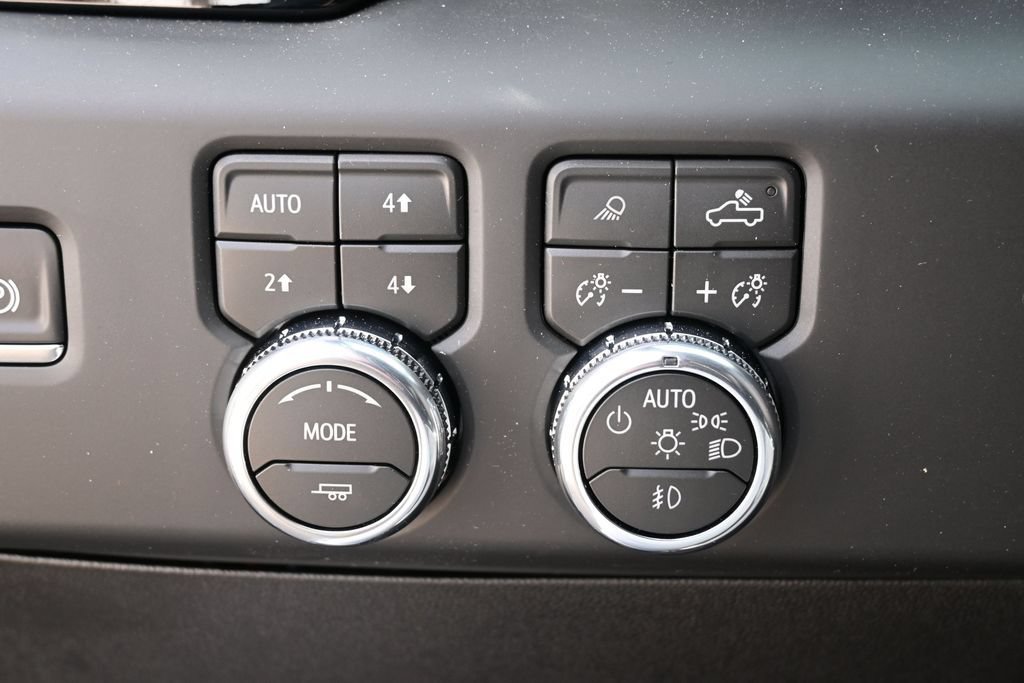 New 2026 GMC Sierra 3500 Denali Ultimate AWD/4WD image 38