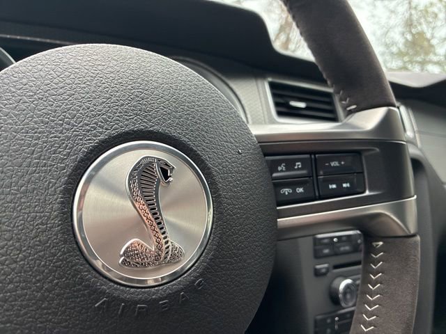 Used 2012 Ford Mustang Shelby GT500 image 31