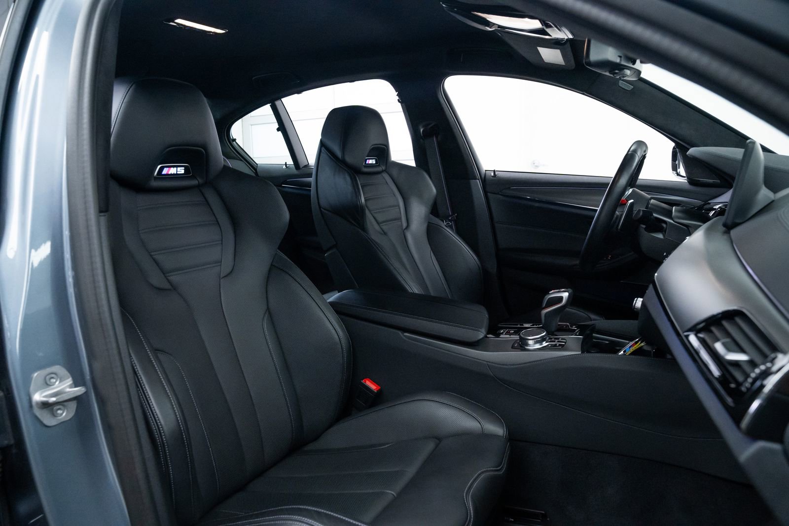 Used 2022 BMW M5 w/ Competition Package image 24