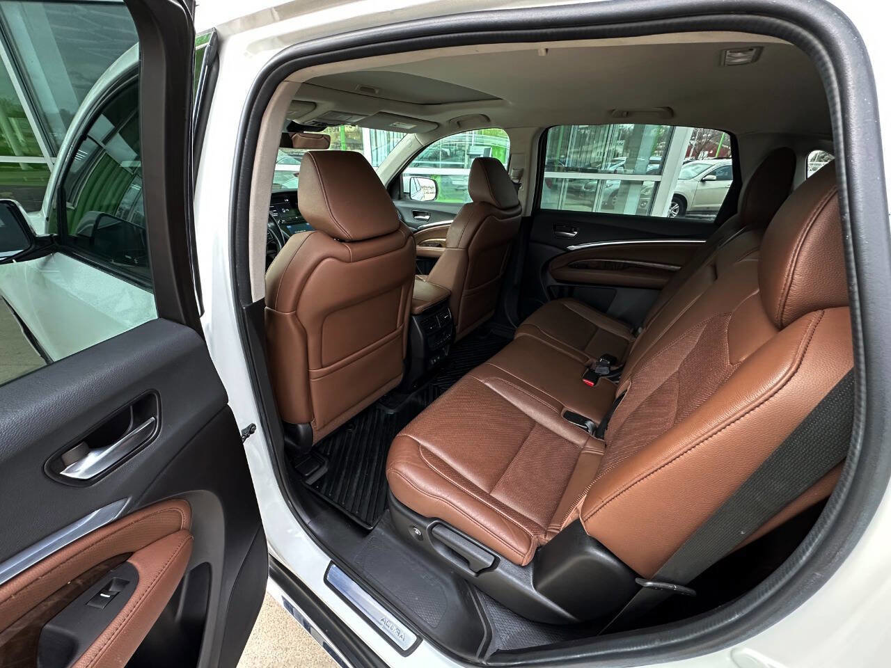 Used 2020 Acura MDX SH-AWD w/ Technology Package image 12