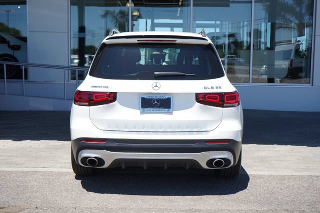 Certified 2022 Mercedes-Benz GLB 35 AMG 4MATIC image 7