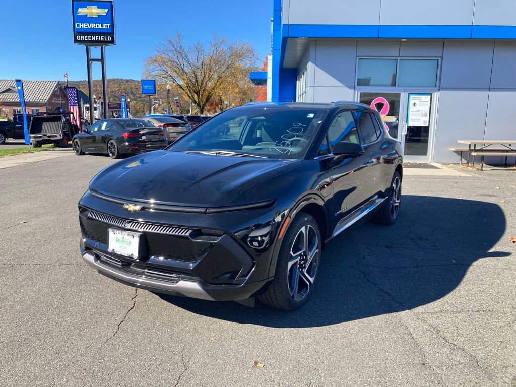 New 2026 Chevrolet Equinox EV LT w/ Convenience Package II image 3