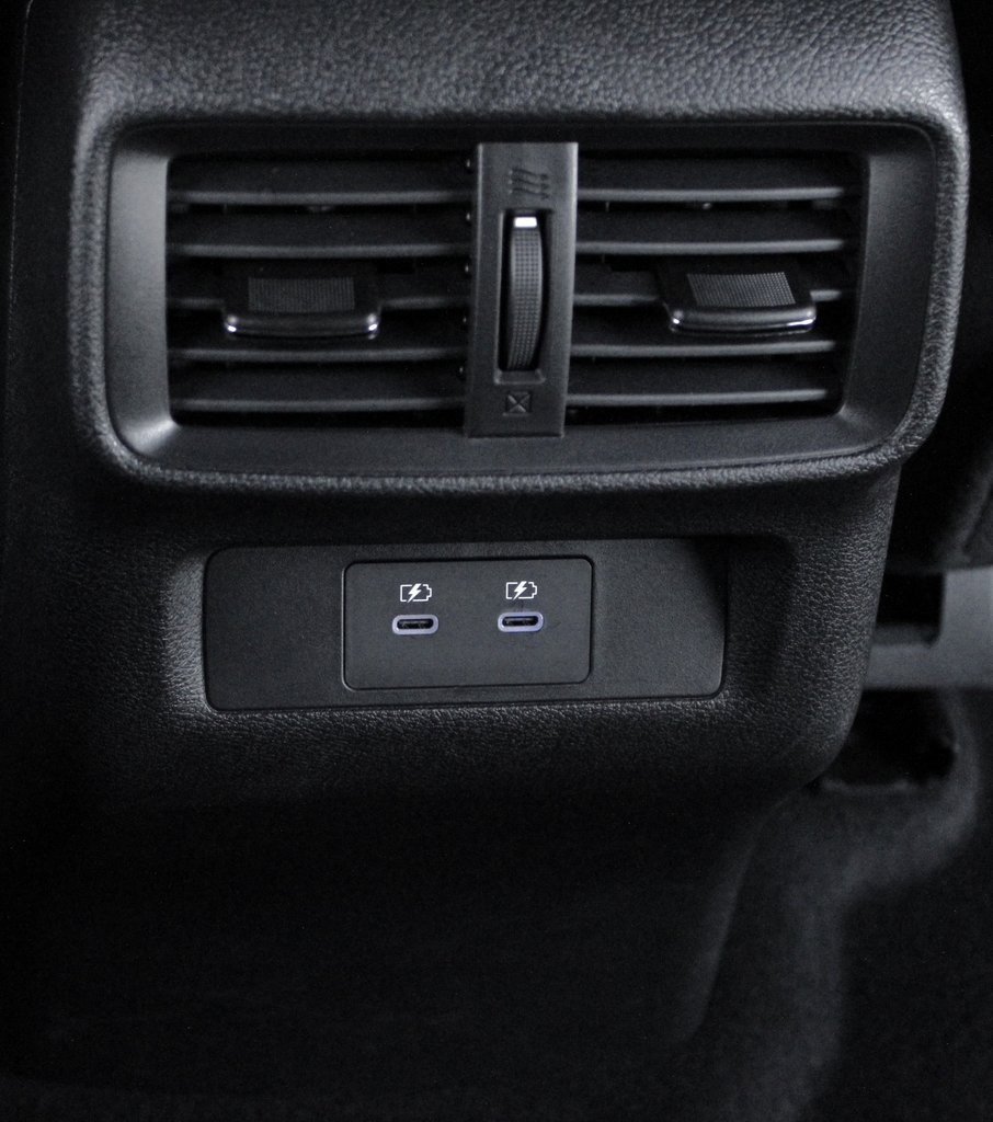 Certified 2025 Nissan Murano SV image 42