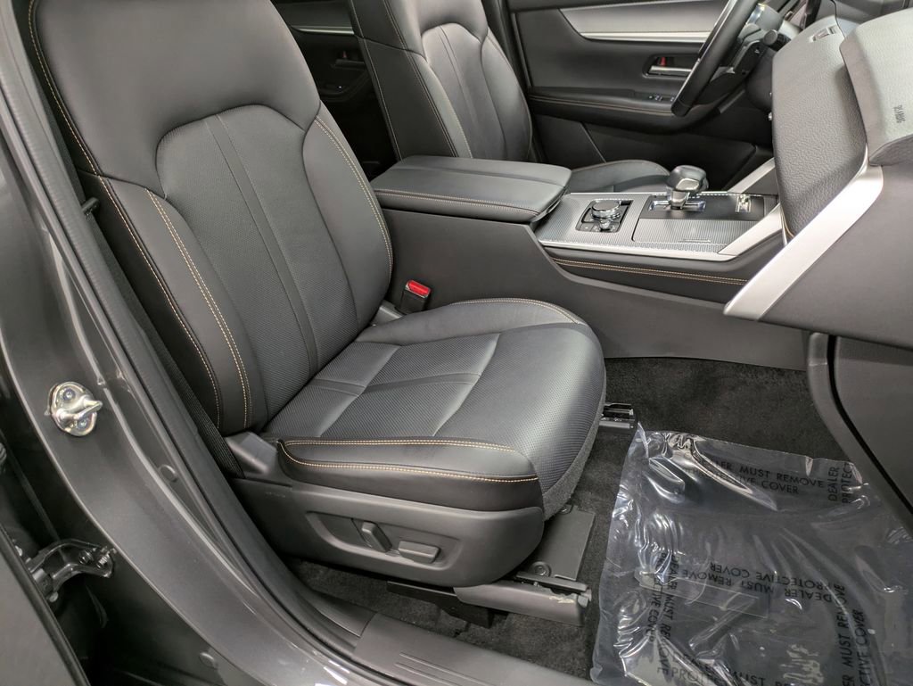 Used 2025 MAZDA CX-90 3.3 Turbo w/ Preferred Package image 29