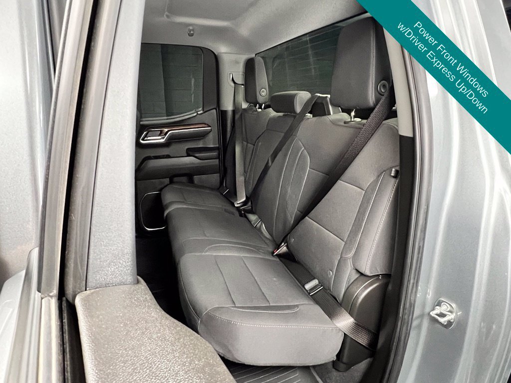 Used 2025 Chevrolet Silverado 1500 LT AWD/4WD image 17