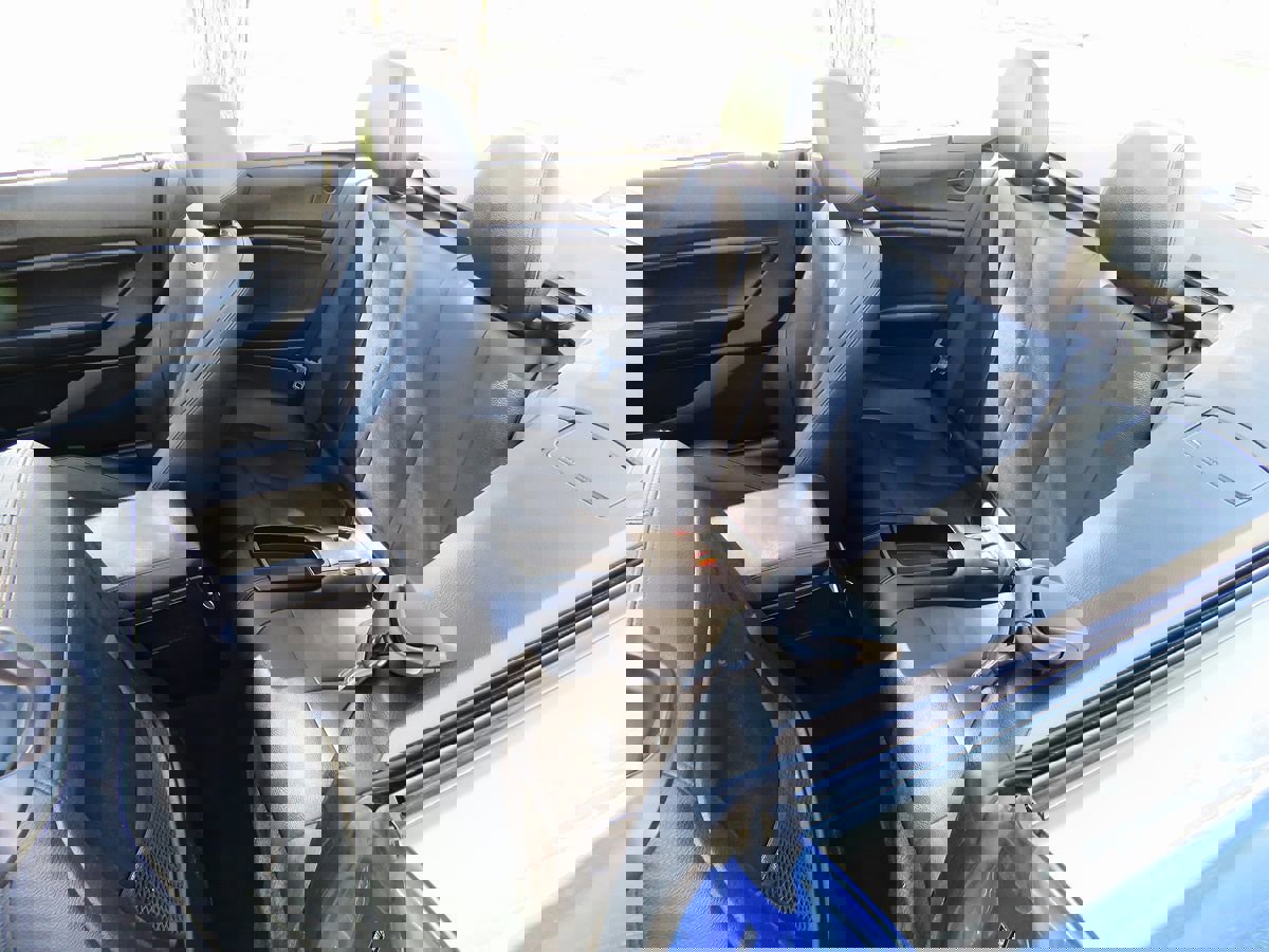 Used 2015 BMW 228i Convertible image 28