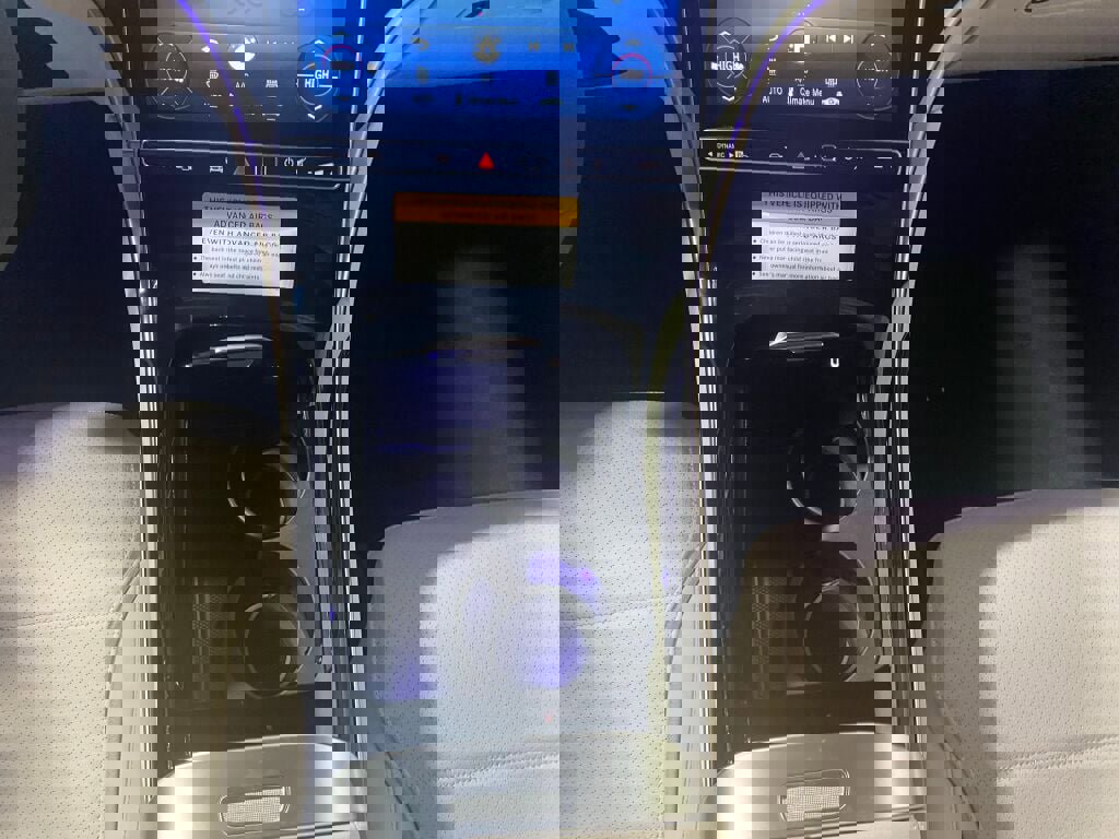 New 2026 Mercedes-Benz GLC 300 4MATIC image 14